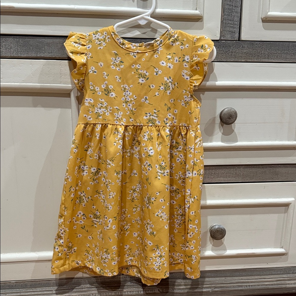 Yellow Flower 🌼 Dress 2-3Y